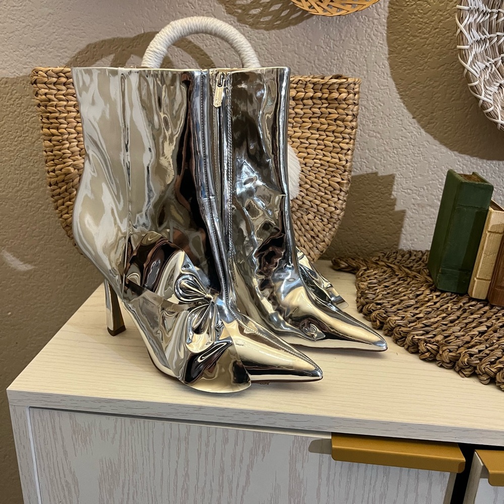 Sam Edelman Silver Heeled Boots New size 8 - Picture 2 of 6